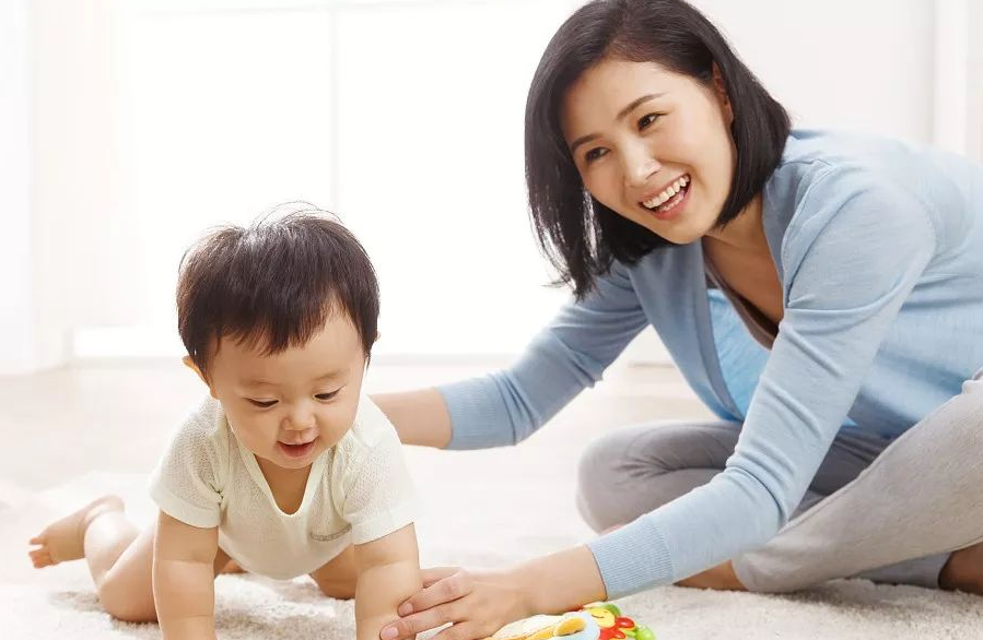 育兒嫂提高寶寶抵抗力的方法有哪些（育兒嫂如何為嬰兒提供營(yíng)養）